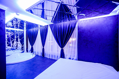 Фото Red Rooms